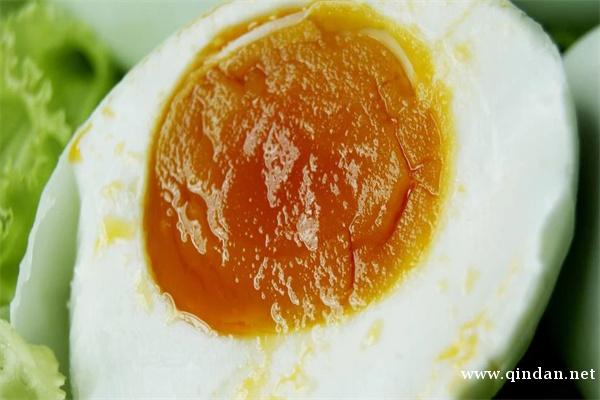 腌制咸鸭蛋的营养价值、腌制原理及制作方法